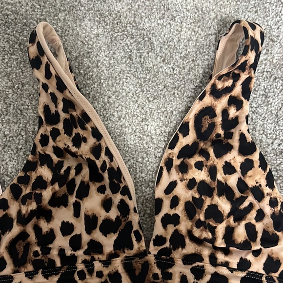 Victoria’s Secret Bralette - Picture 2 of 11